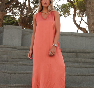Vestido Classic V Neck - Ocre
