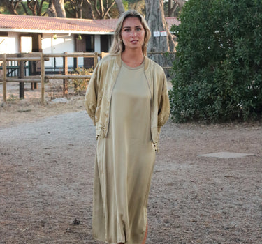 Vestido Classic Cor Champanhe