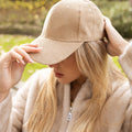 BONÉ ELEANOR BEIGE.2