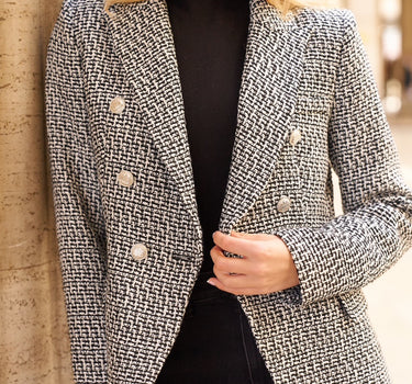 Blazer Black & White .2