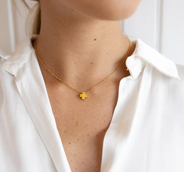 Glück Necklace.2