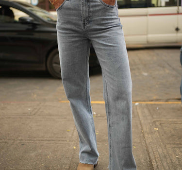 Straight Jeans.2