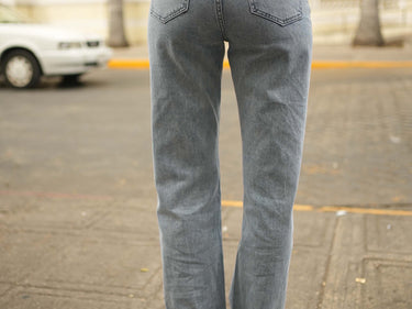 Straight Jeans.3