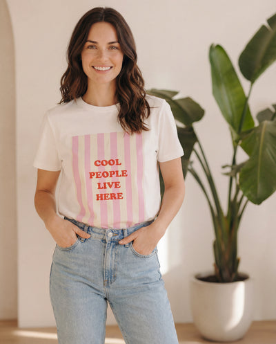 T-Shirt Cool People Live Here