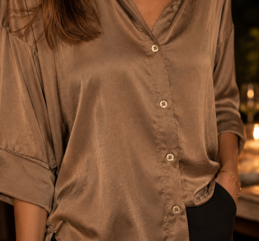 Camisa Inez Caramelo